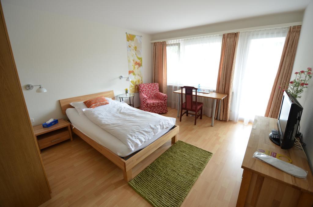City Hotel Wettingen Szoba fotó