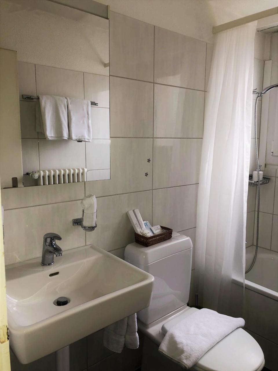 City Hotel Wettingen Kültér fotó
